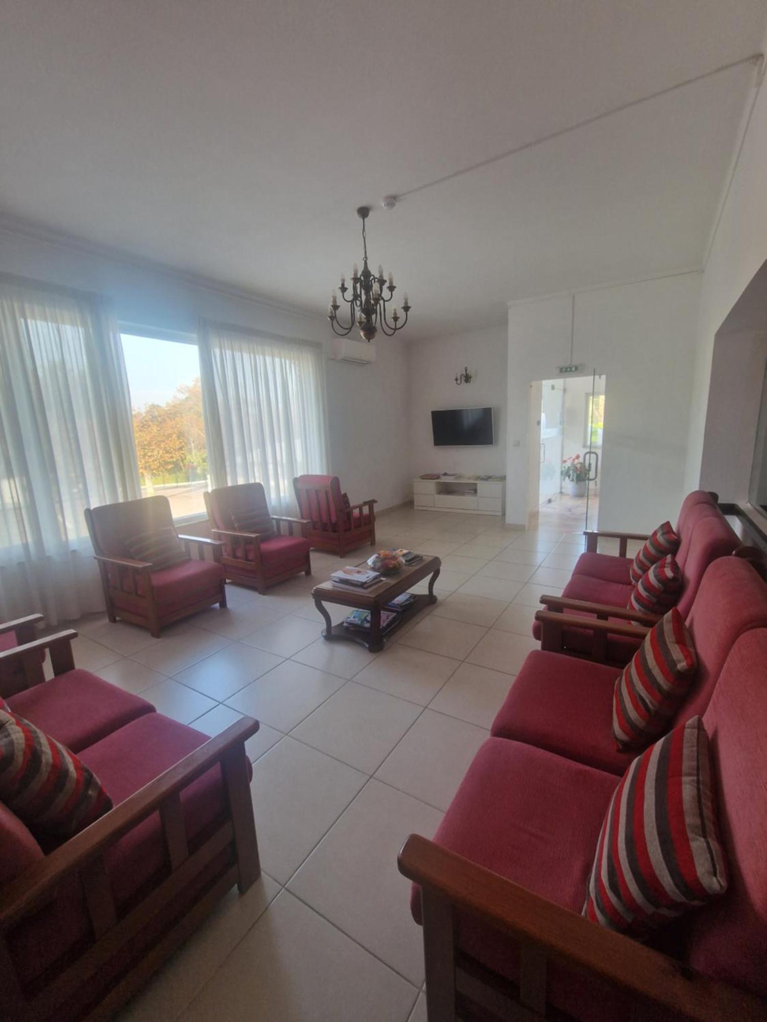 Padre Cruz Hotel